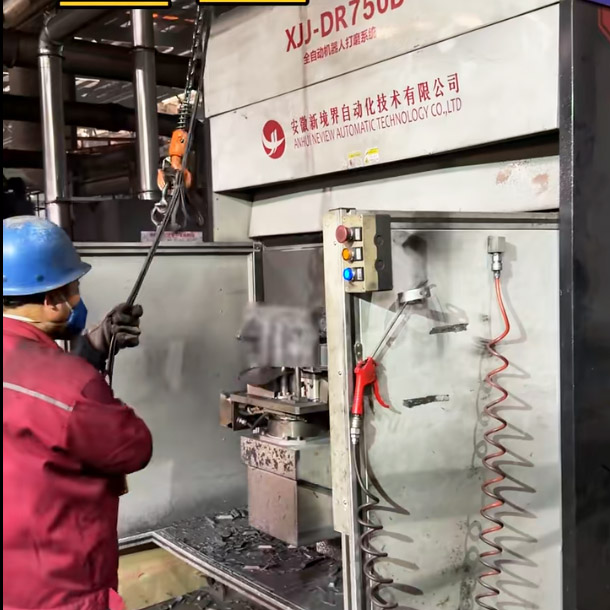 DR-750B  Grinding Robot for Iron Casting